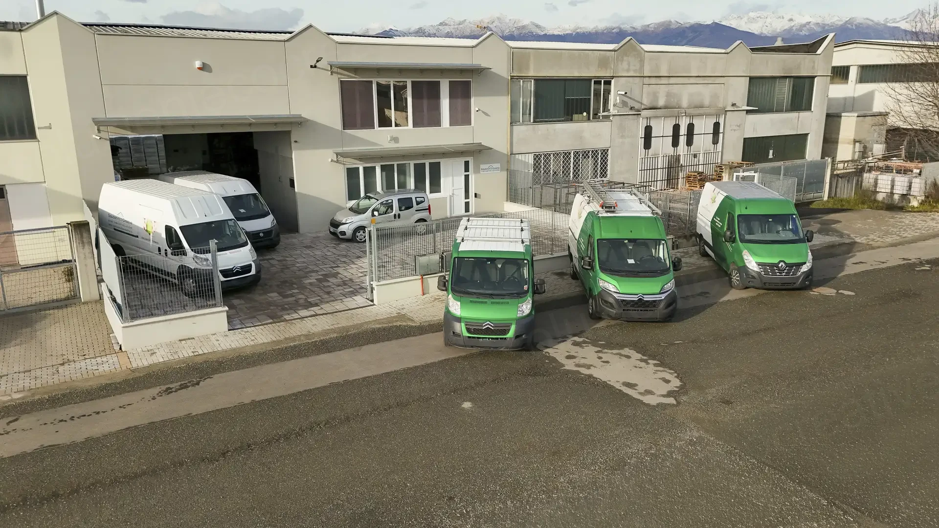 Soluzioni ecoCreative Furgoni  *azione* *cosa* *dove*